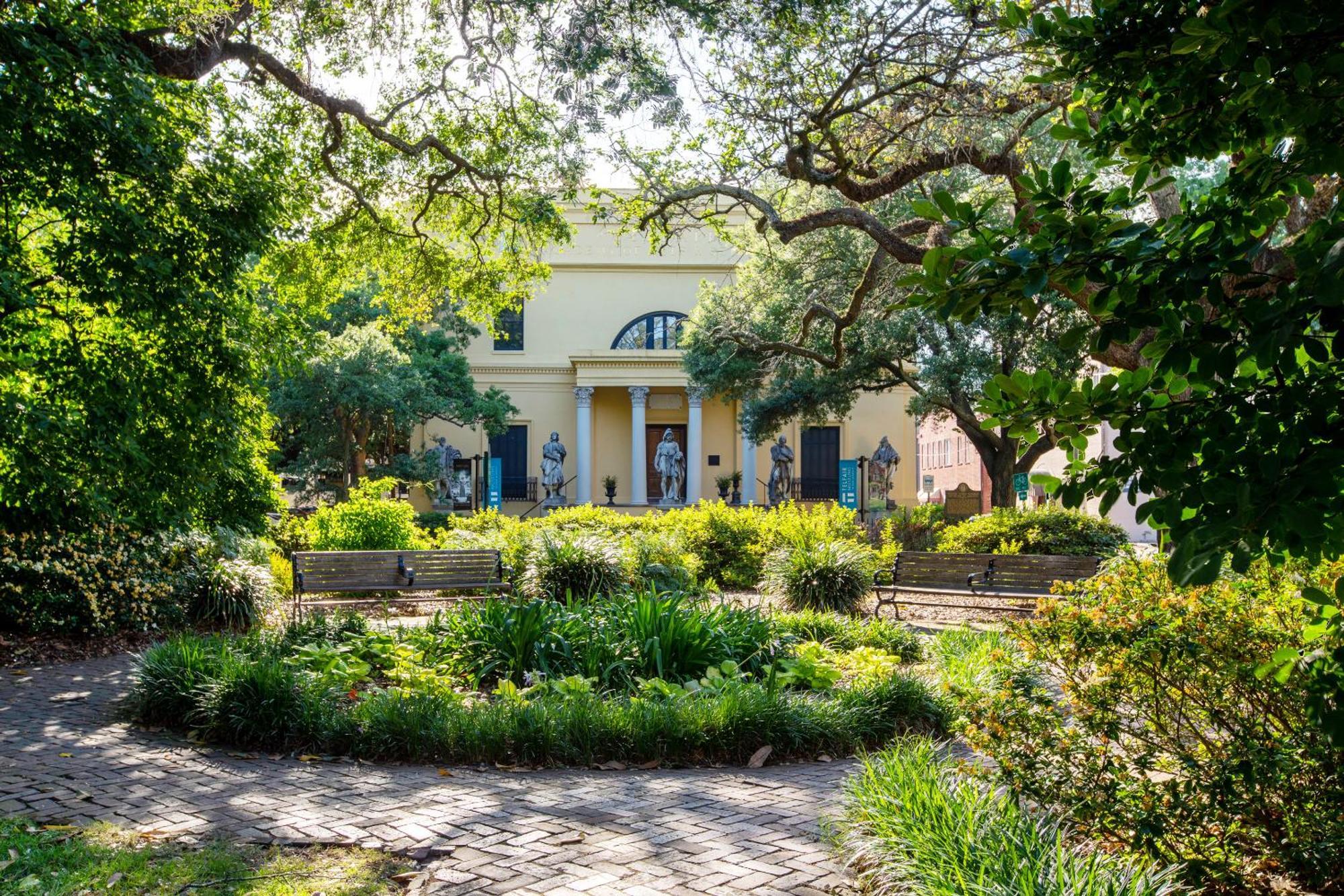 Sonder By Marriott Bonvoy The Broughton Apartments Historic District Savannah Bagian luar foto