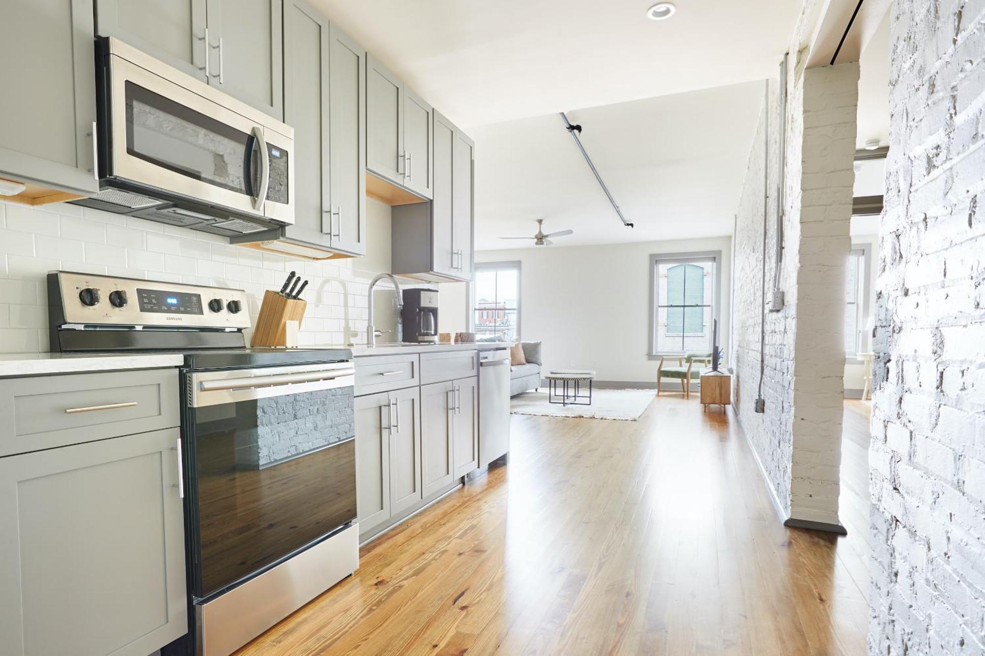 Sonder By Marriott Bonvoy The Broughton Apartments Historic District Savannah Ruang foto