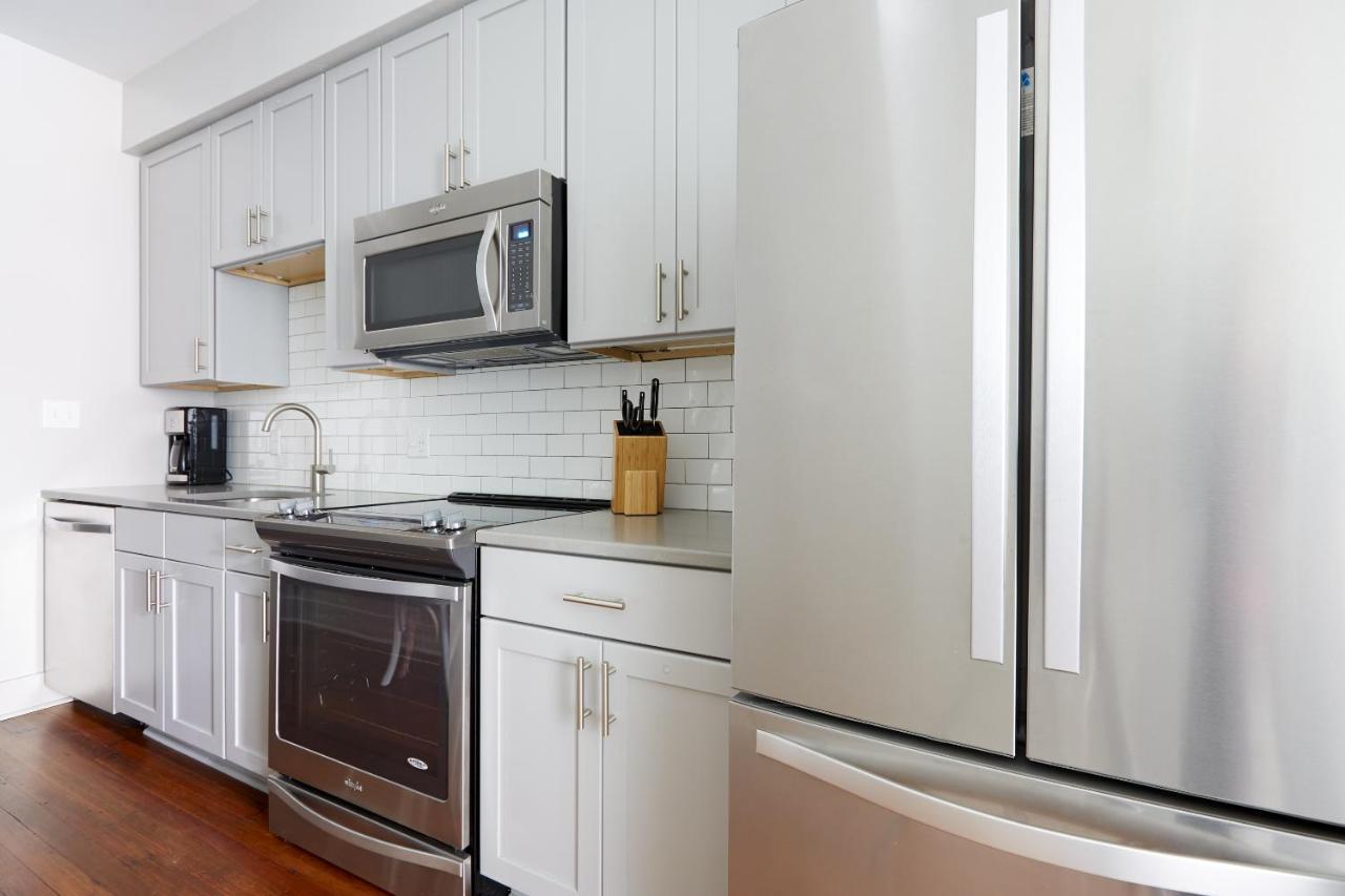 Sonder By Marriott Bonvoy The Broughton Apartments Historic District Savannah Bagian luar foto